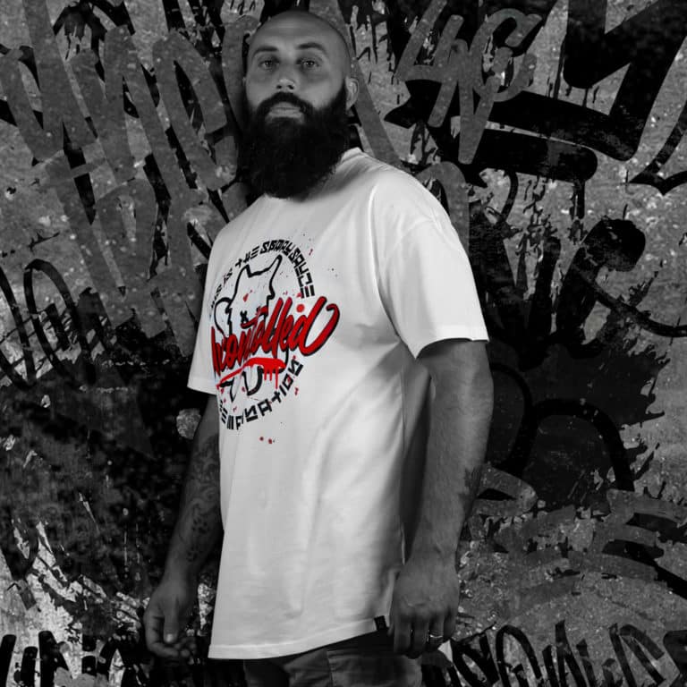 Uncontrolled - T-shirts graphiques - oversize
